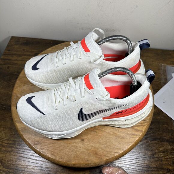 Nike Invincible Run Flyknit 3 Shoes Mens Size 9 Running DR2615-101 - Picture 3 of 8